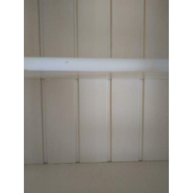 Buffetkast creme 110 cm breed 260cm hoog