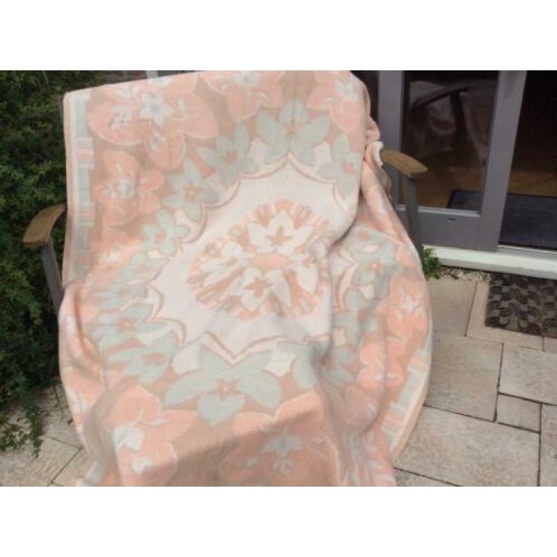 Oude brocante deken