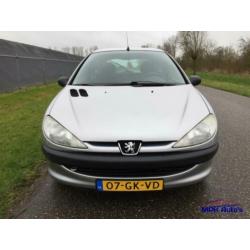 Peugeot 206 1.1 NIEUWE APK / NAP / INRUIL MOGELIJK