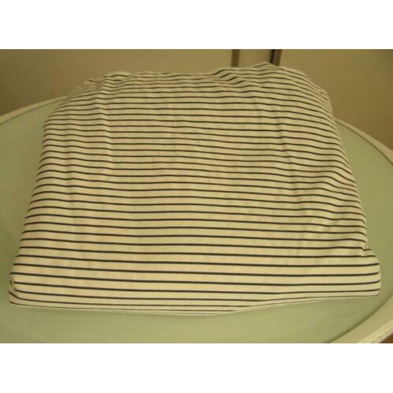 Nieuw!! Creme lap stof met zwarte strepen