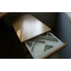 Bureau met kast