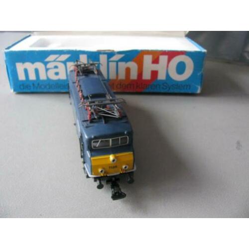 Märklin Hamo E-lok 1135 NS met Botsneus no 8324