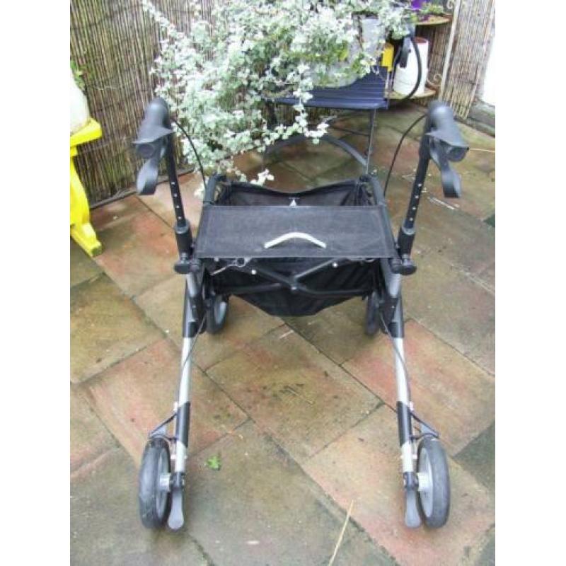 Topro Troja Lichtgewicht Rollator