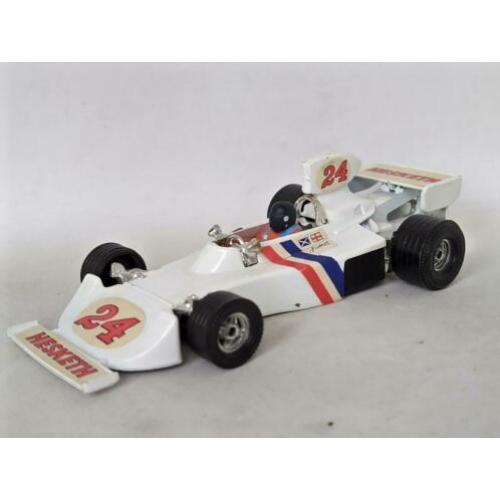 Hesketh 308 James Hunt formule 1 1:32 Corgi toys Pol