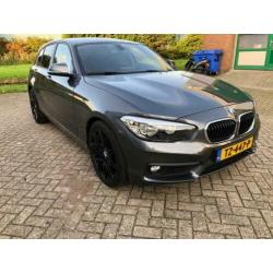 BMW 1-Serie 2.0 118D 5DR AUT 2016 Grijs