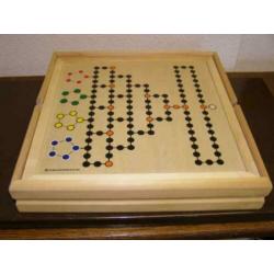Houten spellendoos (A20 408)
