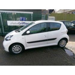 Toyota Aygo 1.0-12V Comfort 5-deurs airco el.ramen stuurbekr