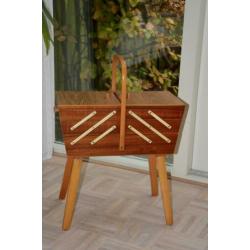 Vintage Houten Naaibox (met inhoud)