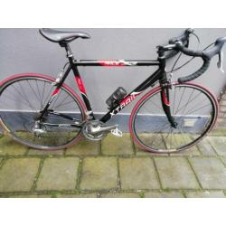 Nieuwstaat XTRAIL Shimano Tiagra Triple gratis helm of schoe