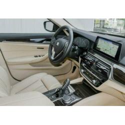 BMW 5 Serie 530i xDrive Luxury Line Head-Up Comfortstoelen C