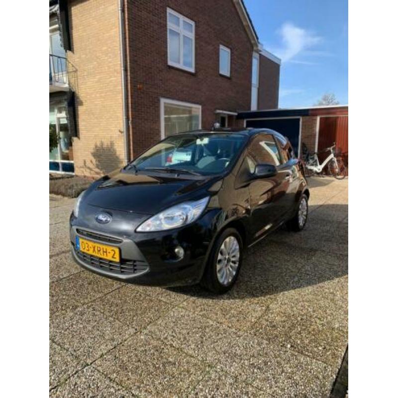 Ford KA Titanium X 1.2 69pk 2012 metallic Zwart