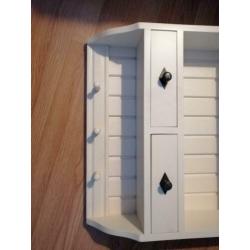 Leuke wandkast 100x58.5