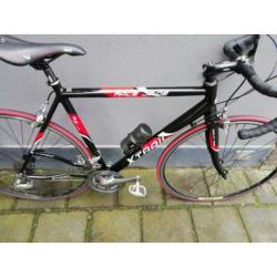 Nieuwstaat XTRAIL Shimano Tiagra Triple gratis helm of schoe