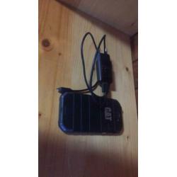 CAT Caterpillar S30 mobiele telefoon met lader