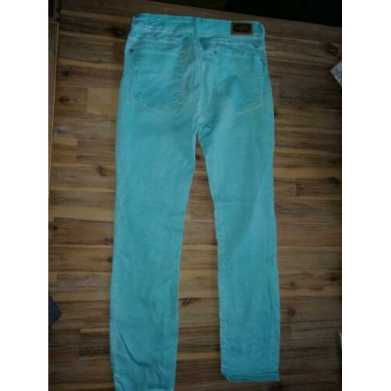 MOOIE licht blauwgroene dunne broek merk ZARA WOMAN