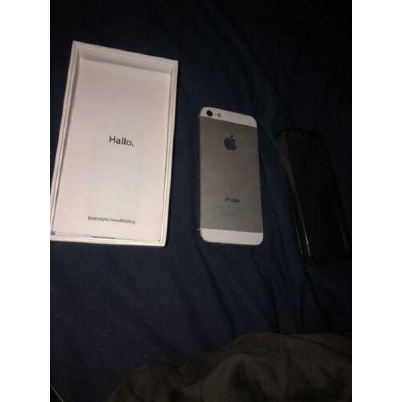 iPhone 5 16 GB