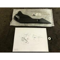 Akrapovic carbon hitteschild GSXS1000 GSX1000F P-HSS10E1