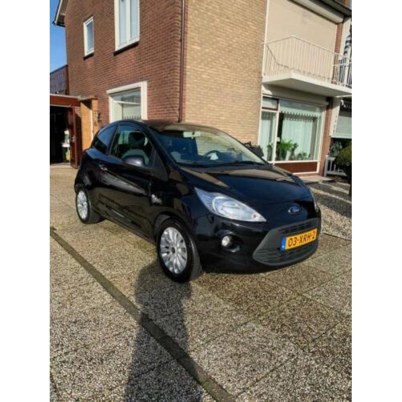 Ford KA Titanium X 1.2 69pk 2012 metallic Zwart