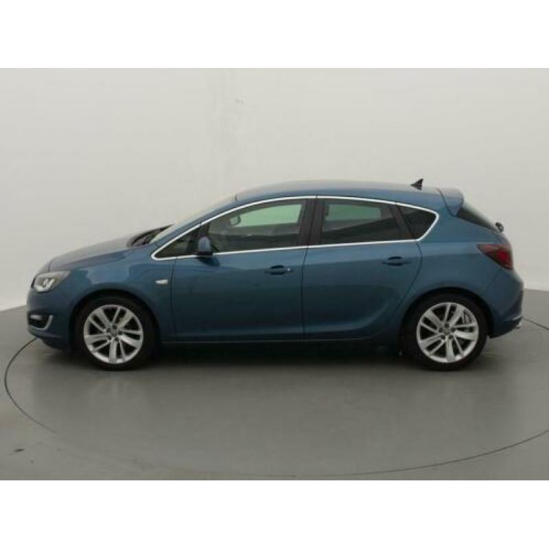 Opel Astra 1.4 Turbo 141PK Sport + € 10.745,00