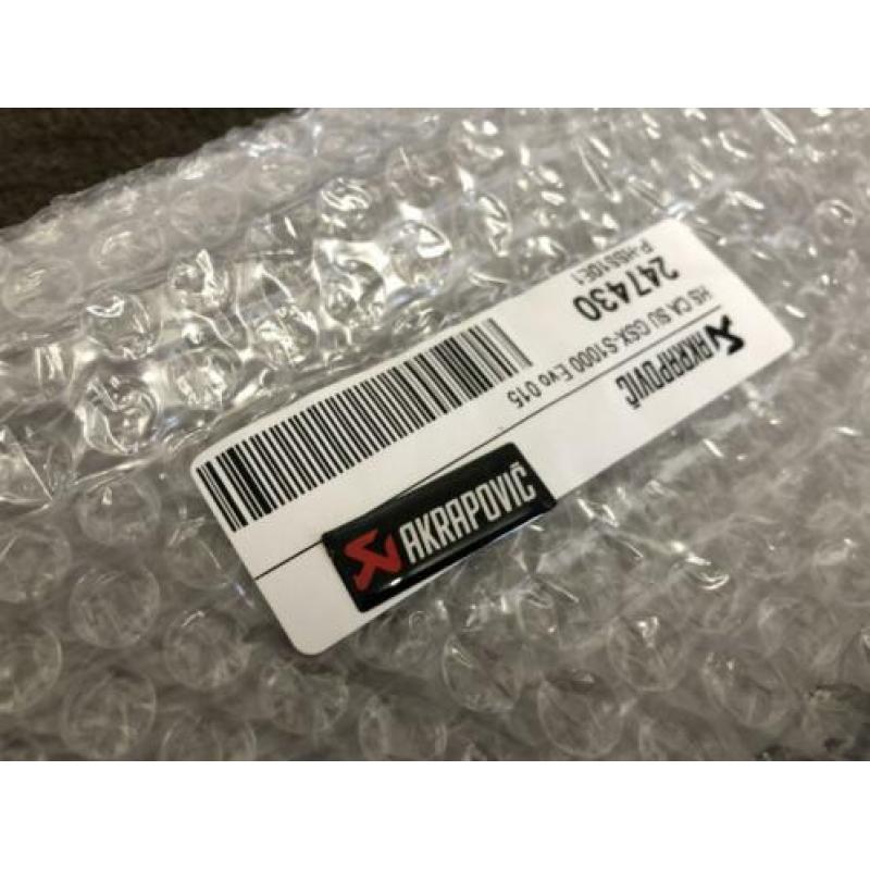 Akrapovic carbon hitteschild GSXS1000 GSX1000F P-HSS10E1