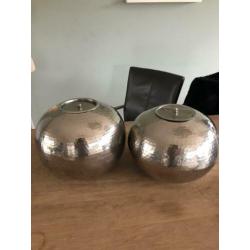 Twee mooie design windlichten!