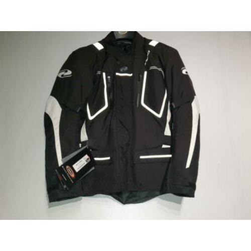 NIEUWE Held Zorro mt M van € 179,95 voor € 139,95