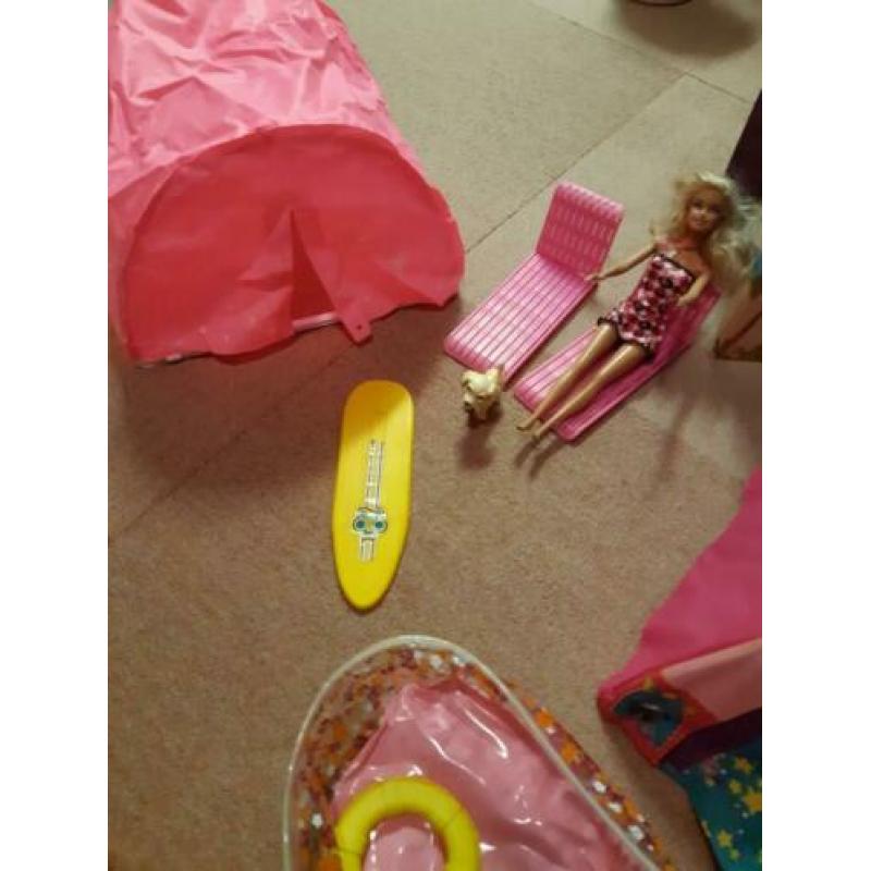 Camping set Barbie 2 tenten, zwembad