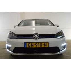 Volkswagen Golf GTE 204PK DSG SPORT NAVI/LEDER/PDC