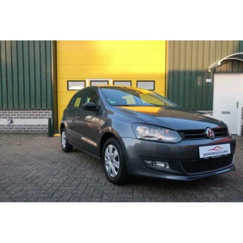 Volkswagen Polo 1.2 Match Airco,63187 km bj2012