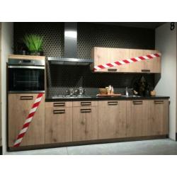Fantastische showroomkeuken artwood steeneiken 320 cm mis he