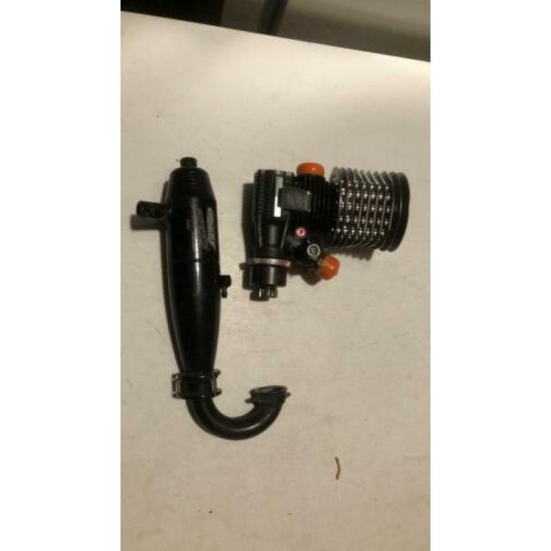Corally 3,5cc race motor met uitlaat (Xray mugen serpent JQ)