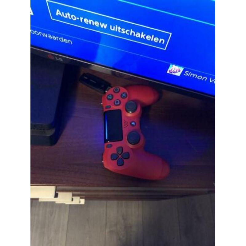PlayStation 4 incl controller, games, tv, headset en ps plus