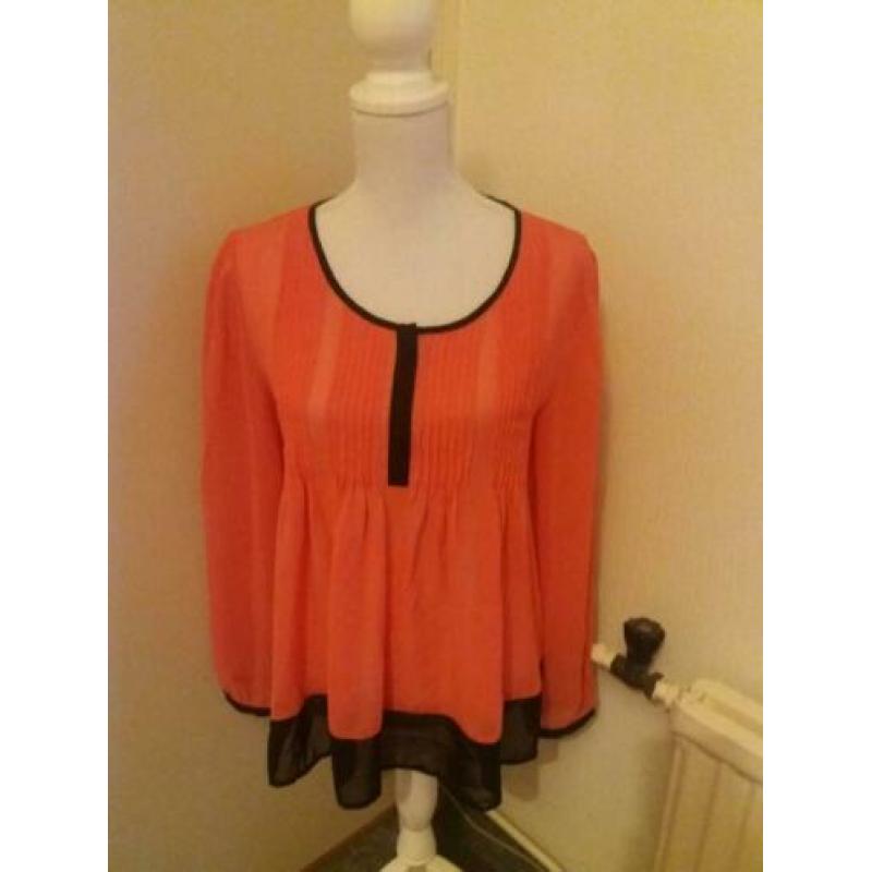 Mooie dames kleding nieuw mt:S/M/L