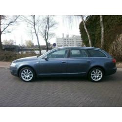 Audi A6 Avant 2.7 TDI Pro Line