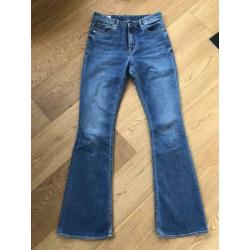 High Rise Bootcut Jeans | Kings of Indigo | 29/32