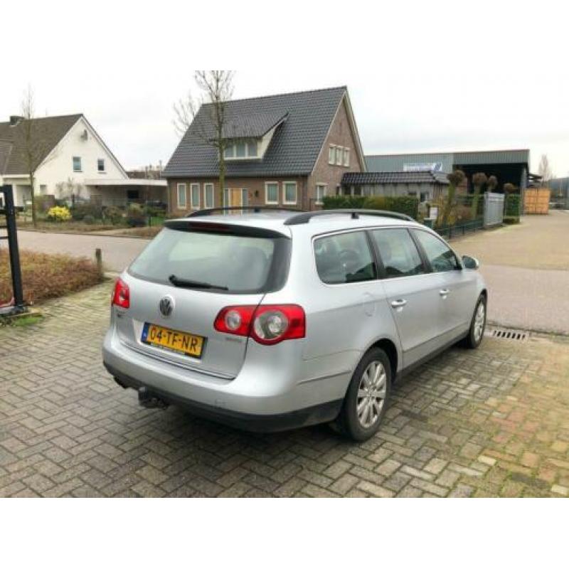 Volkswagen Passat Variant 2.0 FSI Comfortline | NAP Clima CC