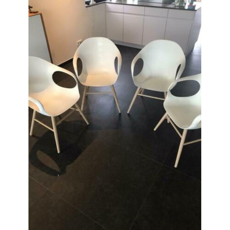 4x kristalia elephant design stoel met eiken onderstel