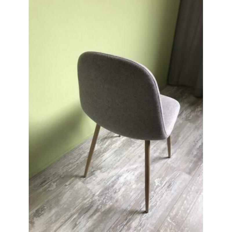 6 grijze eettafel stoelen in nette staat