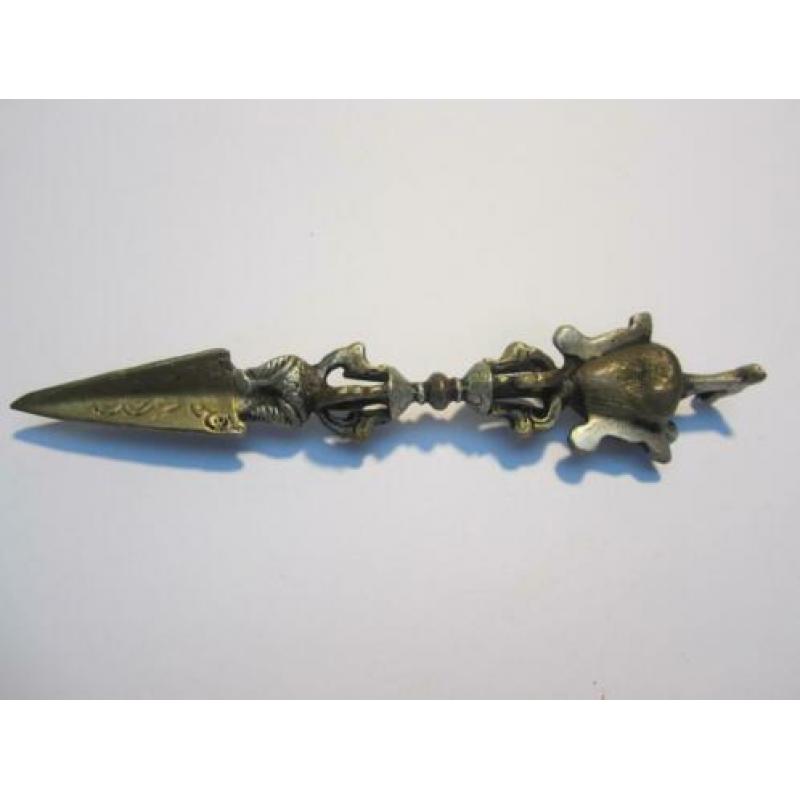 Antieke bronzen Phurba Vajra uit Tibet/ Nepal.