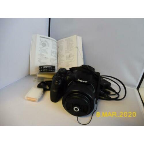 Sony HX400 V, met oplader en 2 accu's en tas