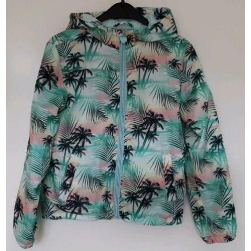 Meisjesjasje, zomerjasje, met zomerse print maat 122/128