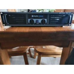 Skytec pro240 versterker