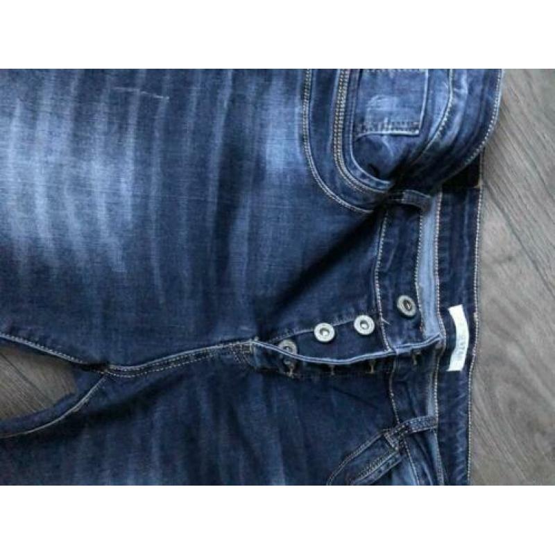 Karostar jeans