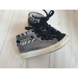 Hele leuke leren schoenen van Groot, maat 25.