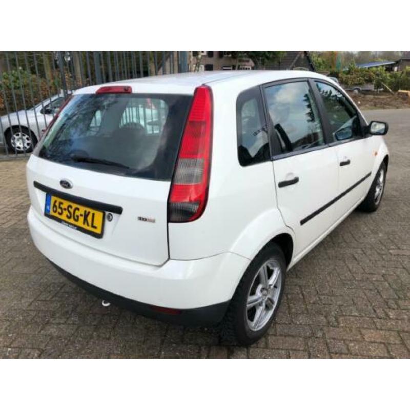 Ford Fiesta 1.4 TDCi Ambiente /5deurs/Airco/D.riem vv 211dkm