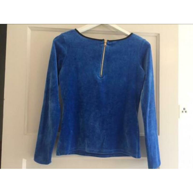 Vanilia zacht blauwe top maat 34