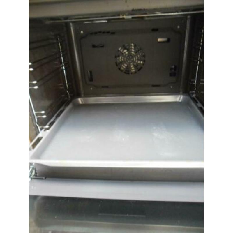Siemens gasfornuis RVS hete lucht oven HX74W735N INOX 2,5 jr