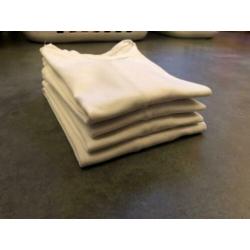 4 witte longsleeve shirts maat 116 - 122