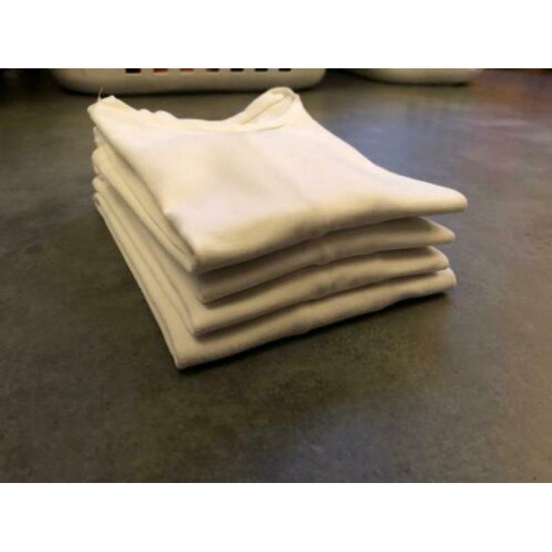 4 witte longsleeve shirts maat 116 - 122