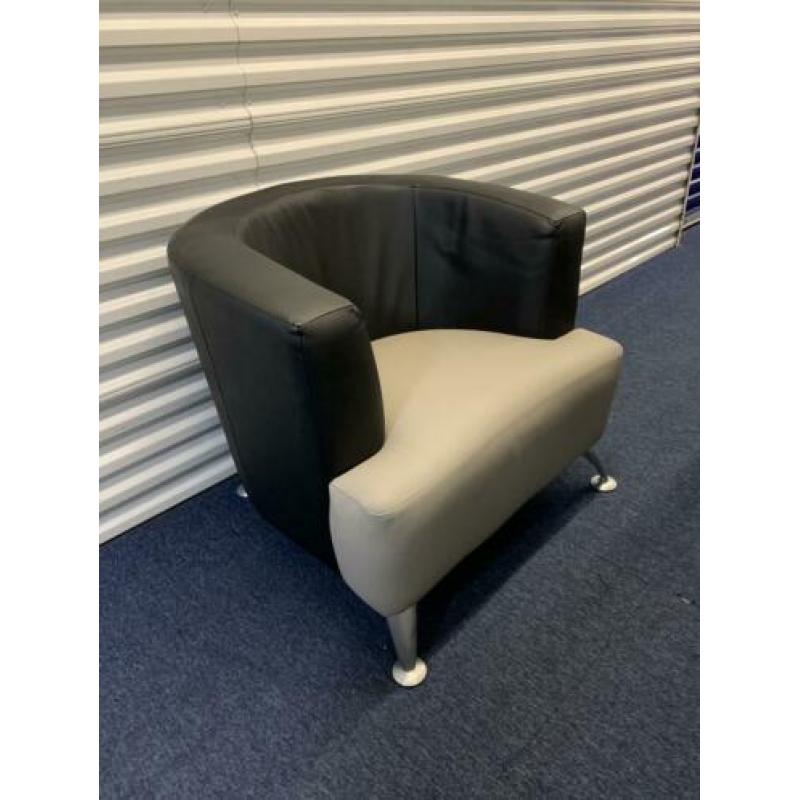 Fauteuils grijs €35